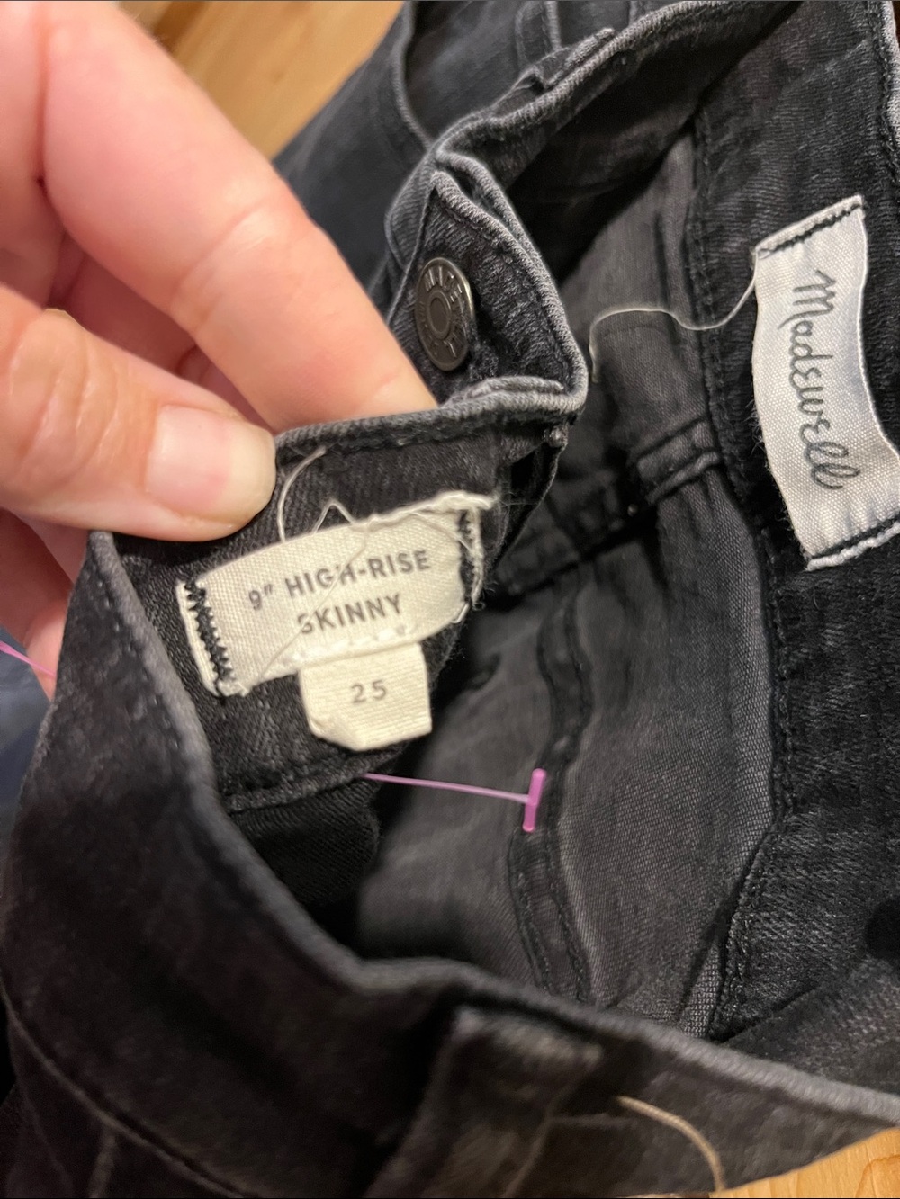 Madewell Black Skinny High-Rise Button-Fly Jeans - Picture 3 of 10